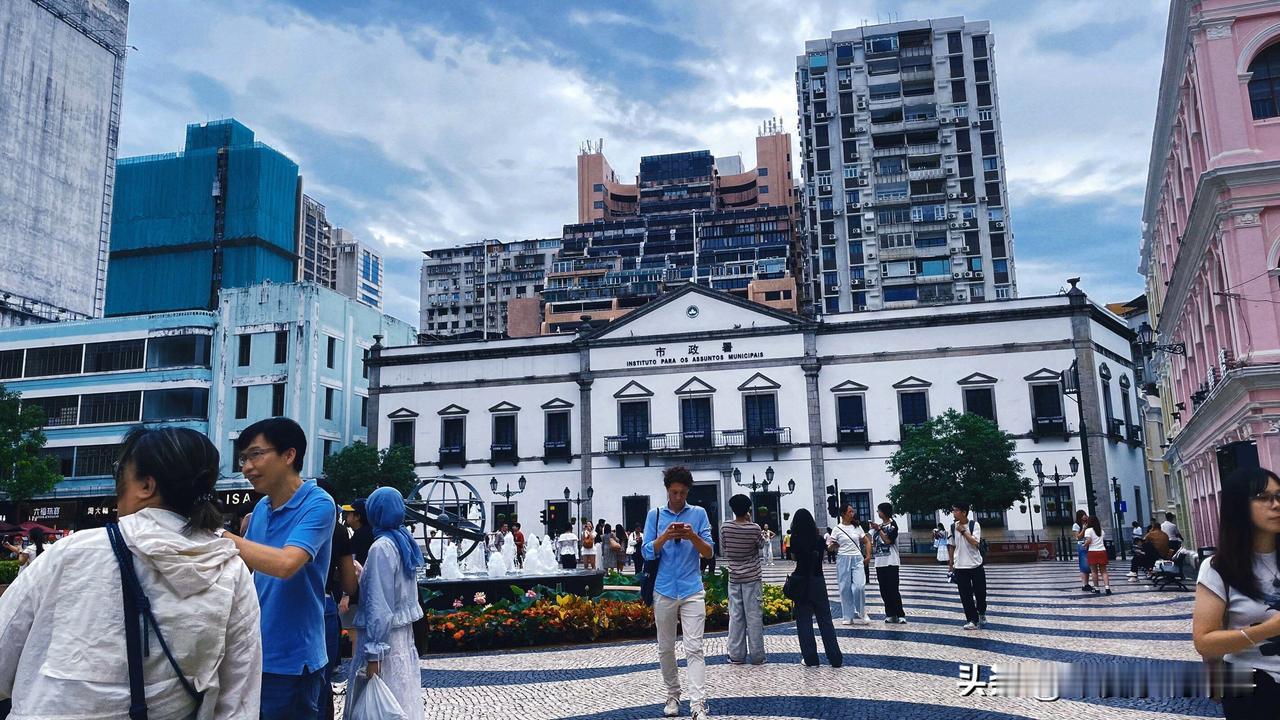 一、葡占时期：议事会 → 市政厅（市政厅时代）

1. 1583年（明万历十一年