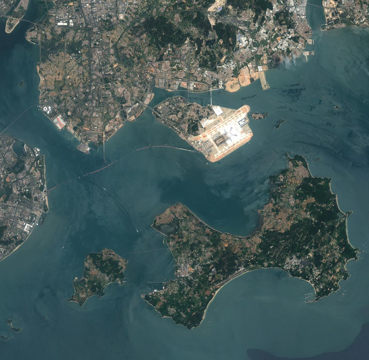 厦门市翔安机场最近高清卫星图（6.25）
