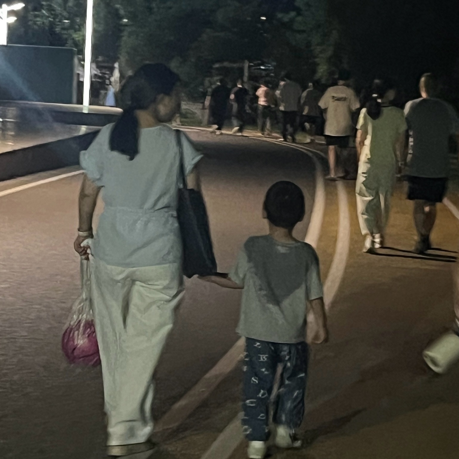 流汗流成爱心 
