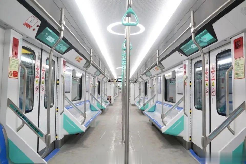 #轨道交通18号线完成全程跑图测试#【重庆轨道交通18号线顺利完成全程“跑图”测