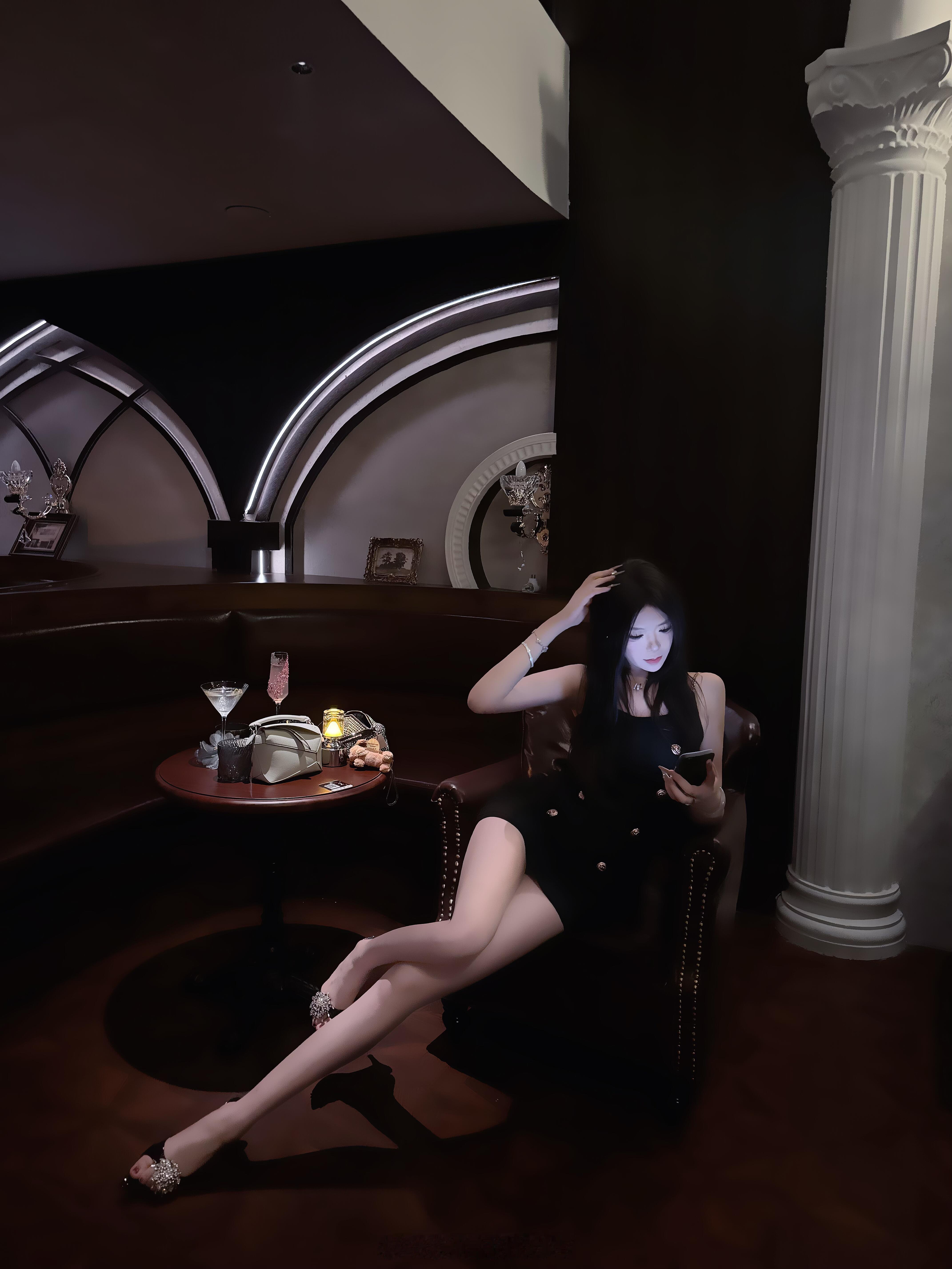 恨不起来他始终是我青春浓重的一笔 