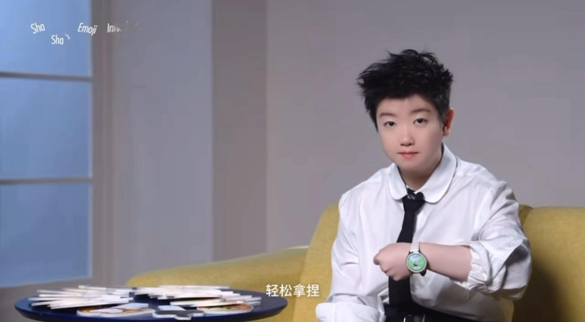 emoji小宝😽😽小莎就很喜欢用emoji哇！ ​​​