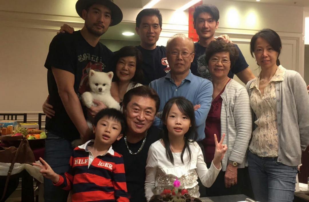 #高以翔父亲去世#高以翔去世4年了，没想到高爸也…最终还是看到了最不愿看到的报道