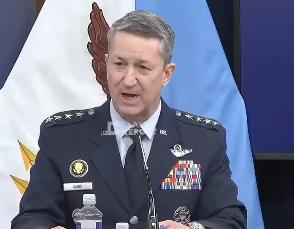 🔻“这可能持续六天，六周。但我觉得不会是六个月”——唐纳德·拉姆斯菲尔德谈伊拉