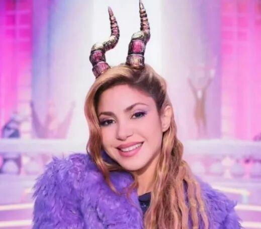 随着《疯狂动物城2》的火爆，其主题曲《Zoo》掀起热潮，演唱者夏奇拉也因此被称为