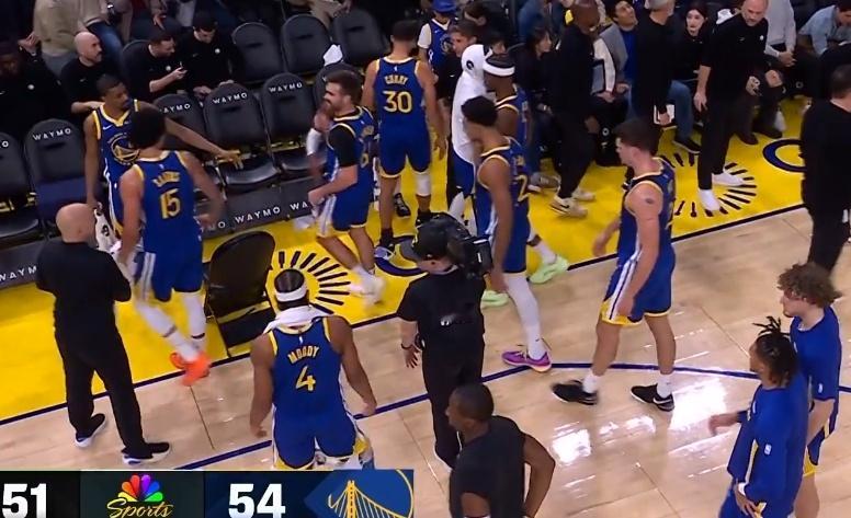 打的好热闹 但是 ..森林狼vs勇士