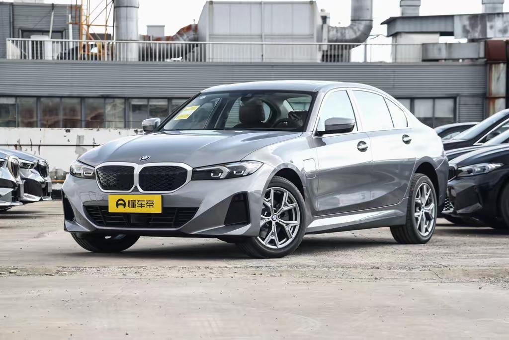 不到20万买宝马i3？这次我真动心了
以前看BBA电车，总觉得在糊弄人——“油改