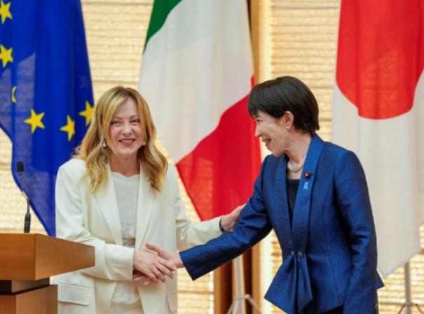 两个昔日的法西斯轴心国，现在竟然想对朝鲜下手了 。1月16日，意大利总理梅洛尼访