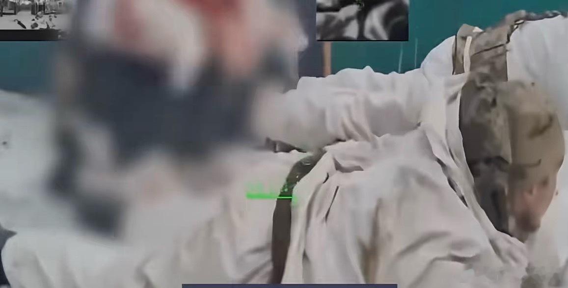 在波克罗夫斯克，三名俄罗斯士兵🪖成为人类首次向无人驾驶武器平台投降的记录…… 