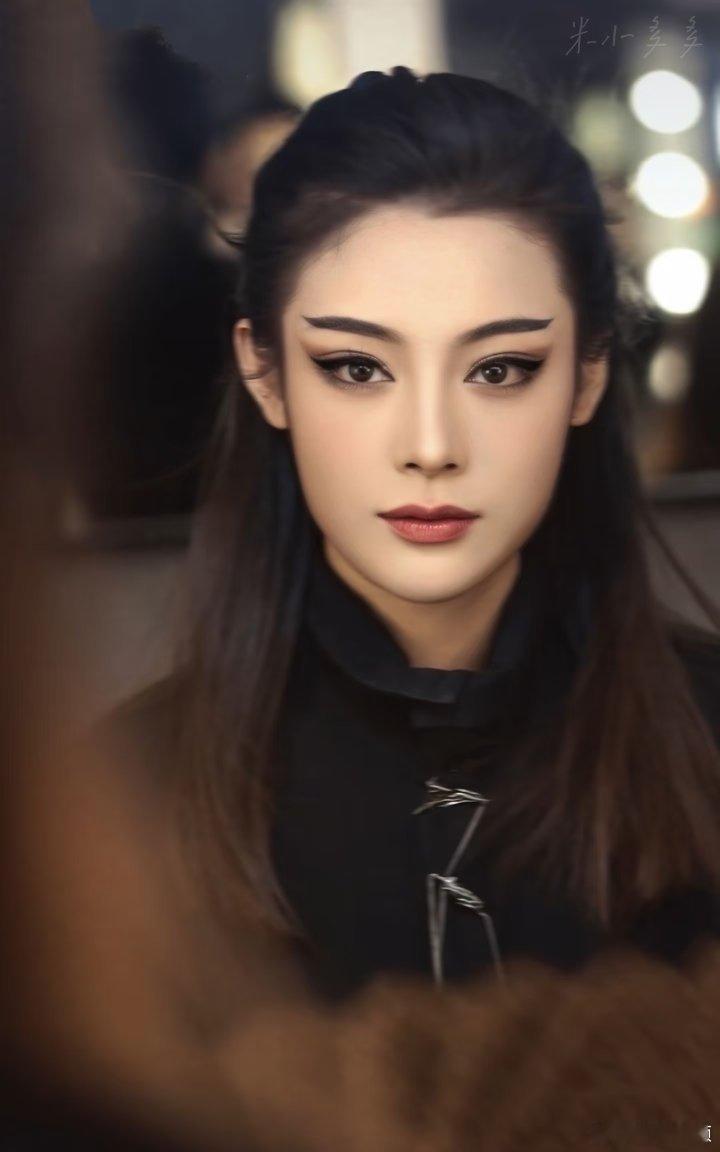 找到我在春晚的老熟人了一眼锁定越剧春晚的老熟人，陈丽君王志萍张宇峰等演员官宣回家