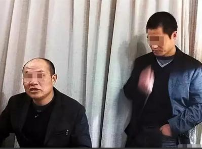 2006年，身陷囹圄的张高平偶然在监狱里看到电视上的女警官聂海芬，正对着镜头侃侃