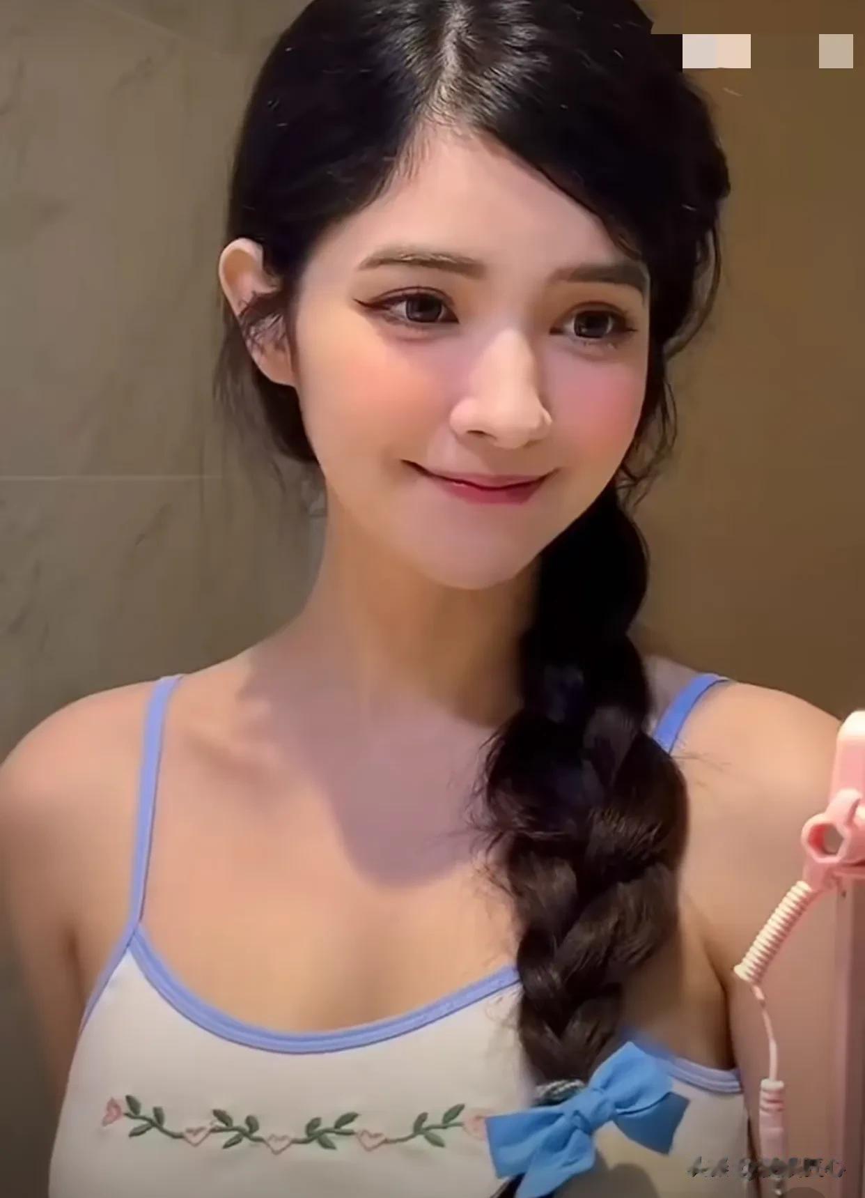 唐禹哲求婚小13岁的女友苏晓轩，林志颖、蔡国庆、王耀庆现场见证祝福，真相却太让人