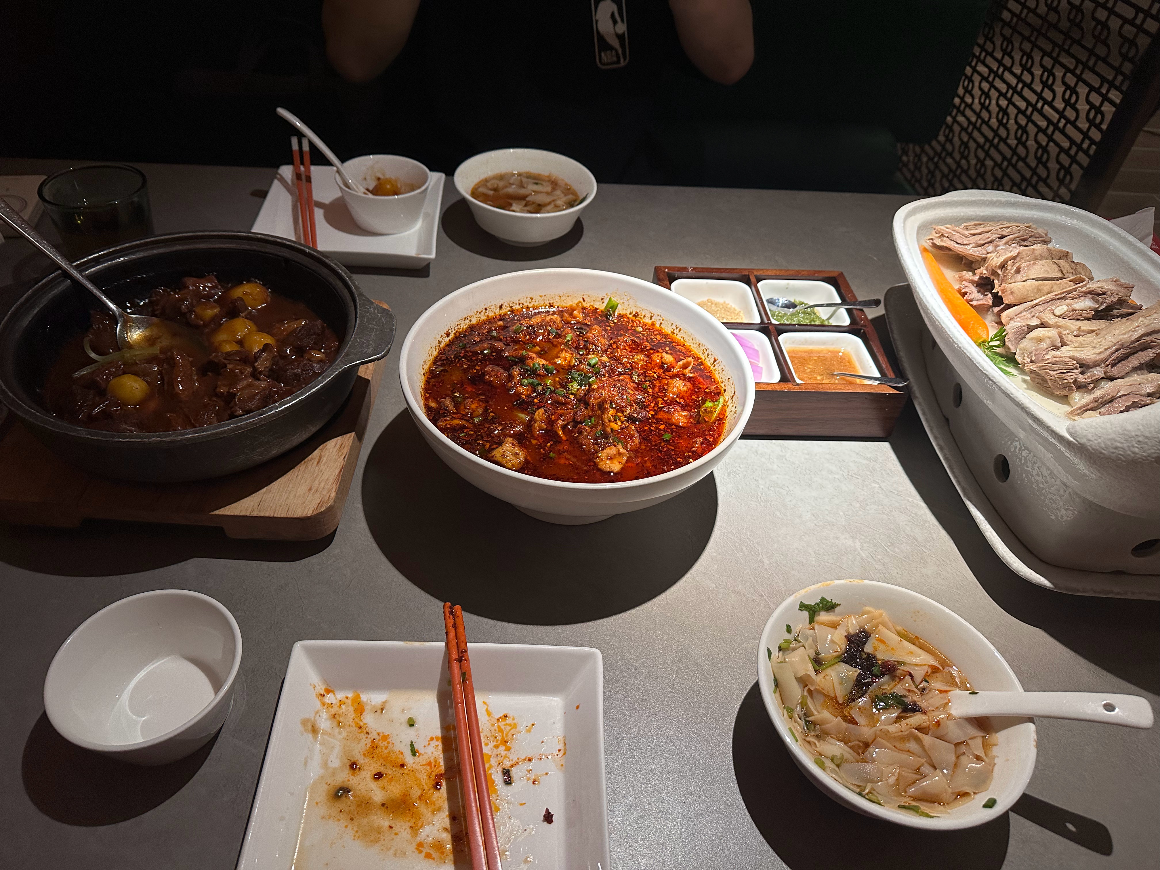 保罗球迷线下见面吃个漂亮饭