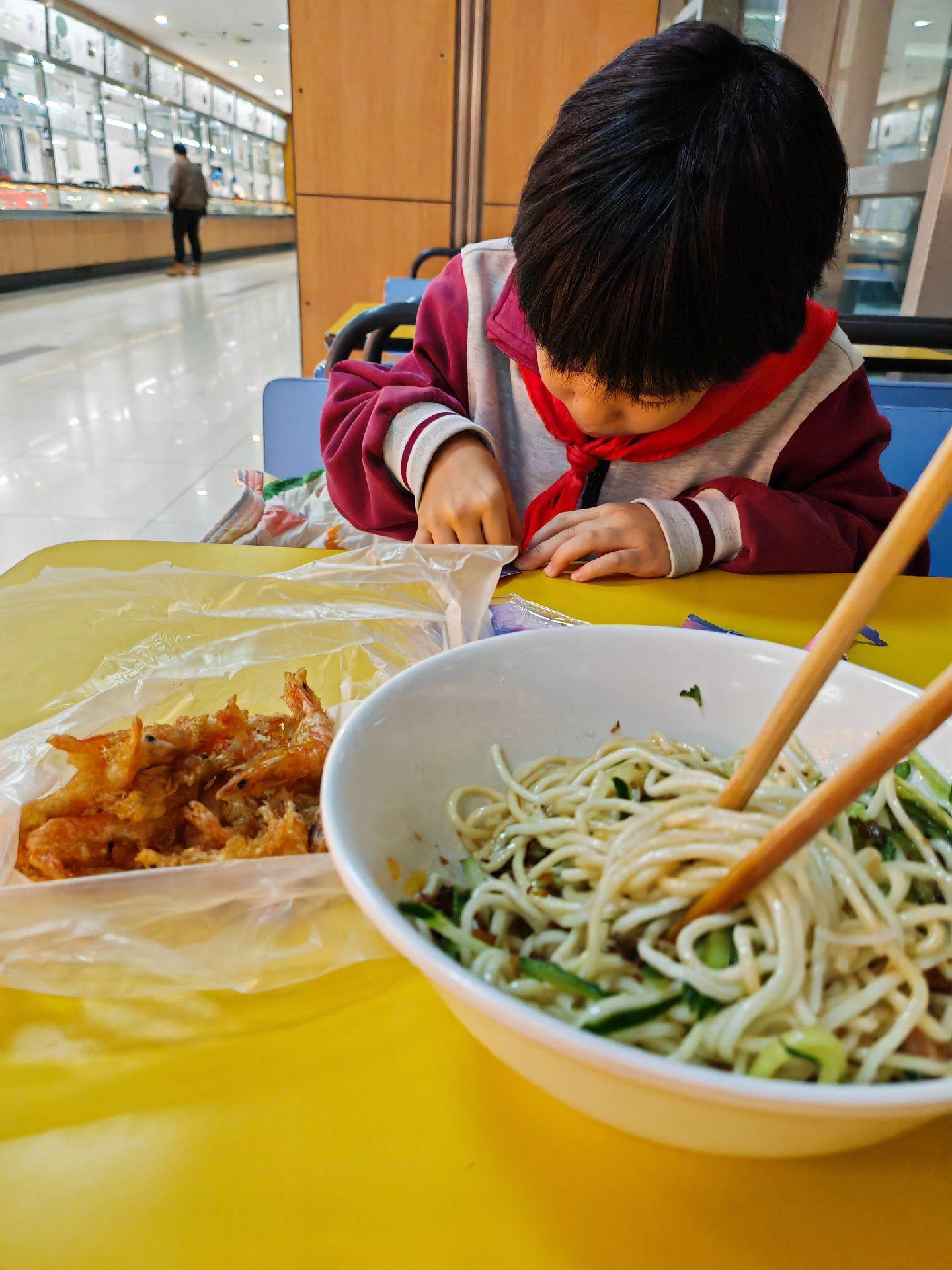 山大食堂，好久没来了。