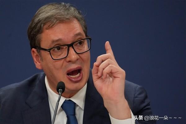 武契奇发声:
三战或已经开始！

塞尔维亚总统武契奇在接受《柏林日报》采访时表示