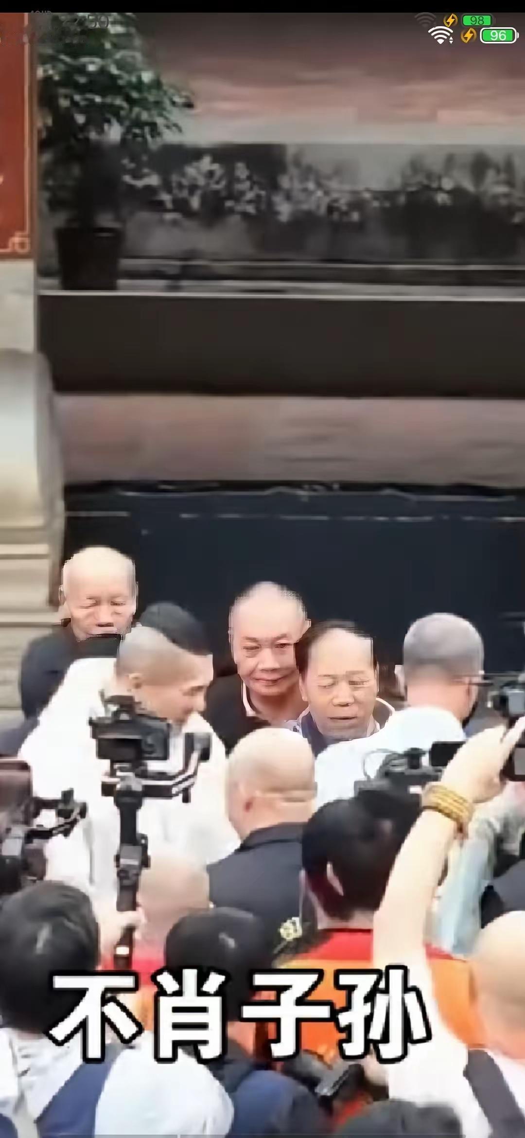 今天，赖清德看到这幕怕是要气到跳脚！谁能想到“馆长”直接出了个狠招，竟直奔

赖