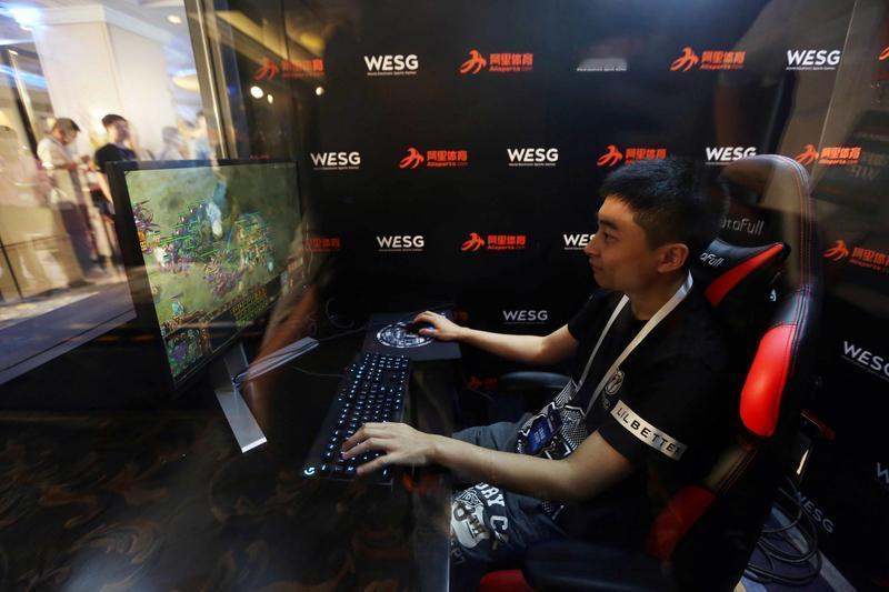 最近看到个事儿，今年2月，1995年出生的金某和朋友去电竞馆通宵打《英雄联盟》。