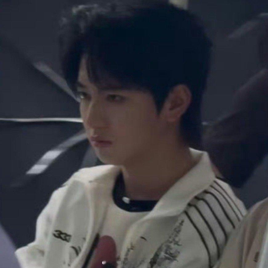 可是还是好萌哦像小怨妇 