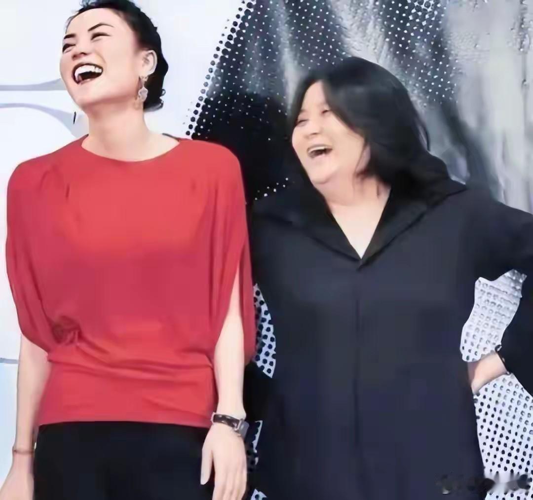 “王菲被爆破坏谢霆锋&张柏芝婚姻，还找人伤害张柏芝”，王菲前经纪人邱黎宽怒了，“
