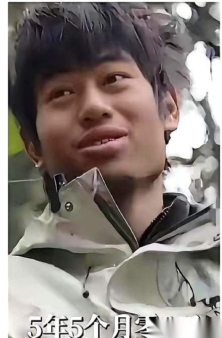 哈哈哈哈哈哈我真的要笑死了！
说好的荒野求生，拼死拼活争50万奖金。
结果决赛圈