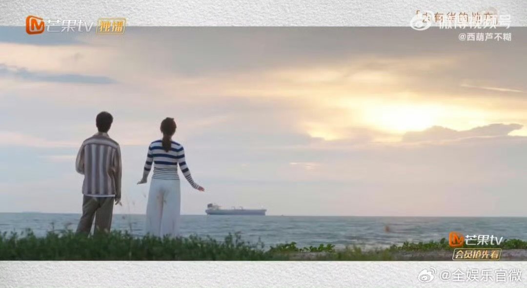 李佳薇张栋梁海边合唱如燕 声生不息华流季 谁听了不迷糊！李佳薇的歌声像燕子轻飞，