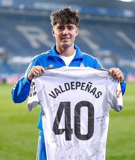 皇马 阿斯:❗️多家俱乐部想要巴尔德佩尼亚斯。阿森纳是认真的，米兰也加入了竞争。