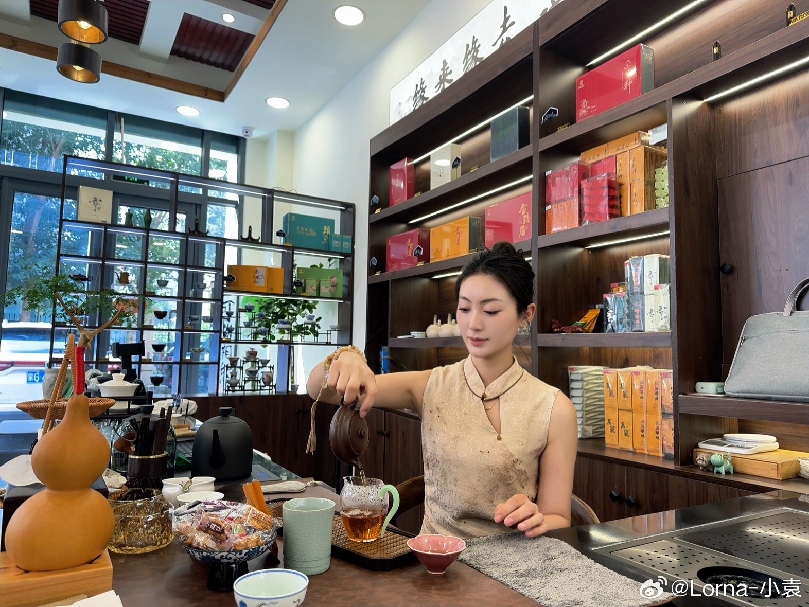 灿烂不过秋日花，慢煮光阴一盏茶 日常[超话]   