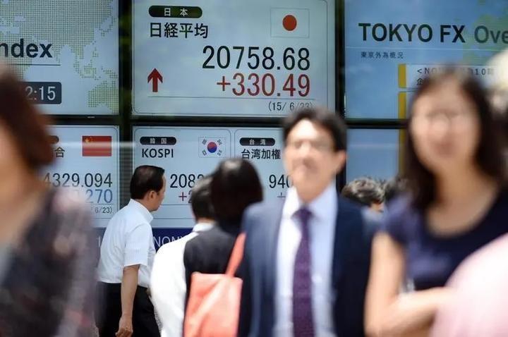 日本往事：银行卖房，房价跌45%！中国楼市会重蹈日本轨迹吗？
最吓人的楼市消息，