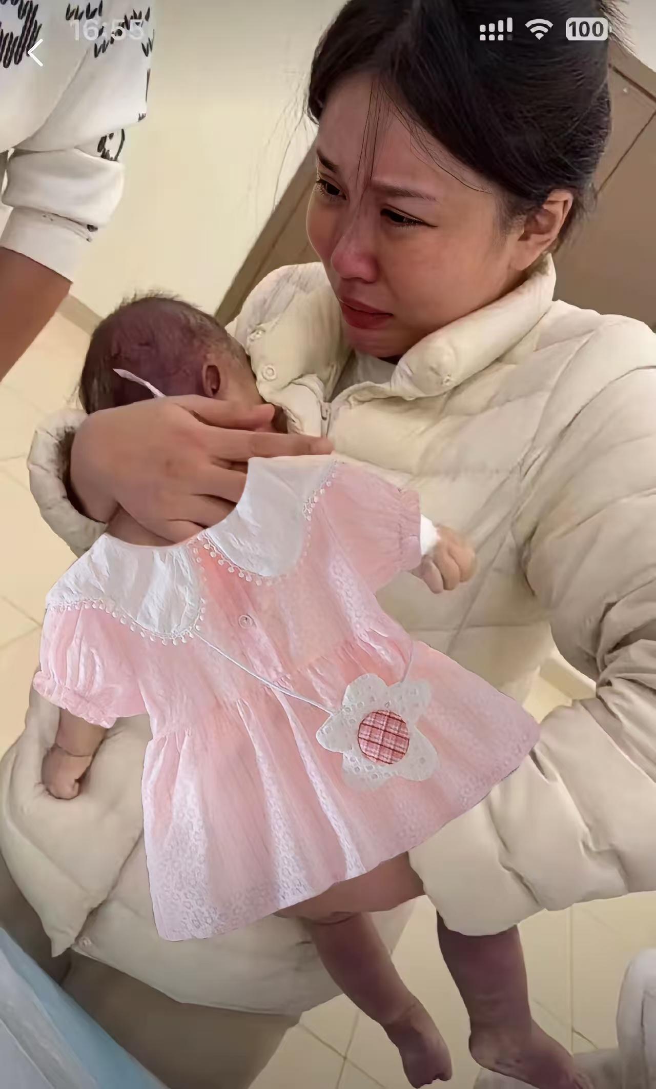 我有种猜想，
这位失去5个月大女儿的妈妈，如果不能把女儿真相大白天下，恐怕很难