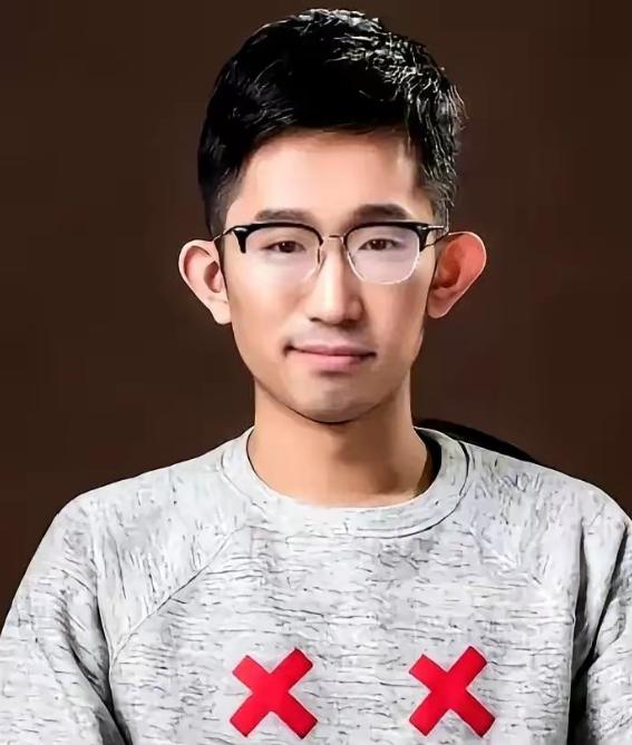 堪称最离谱的枕边翻车现场！清华高智商学霸杨奇函，被女友趁他夜夜熟睡、长期蚂蚁搬家