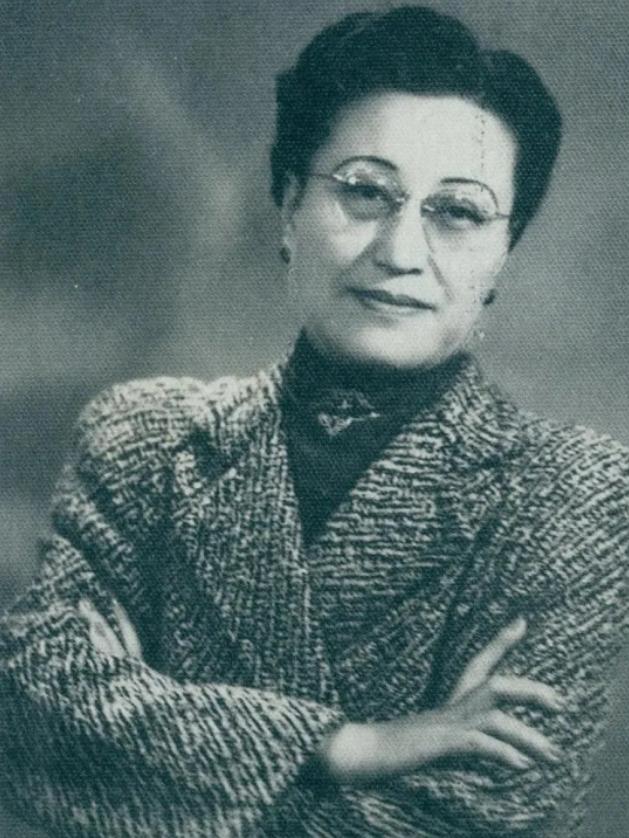 1933年，宋美龄得知蒋介石出轨陈洁如，怒气冲冲找到她，一个耳光扇过去，骂道“你