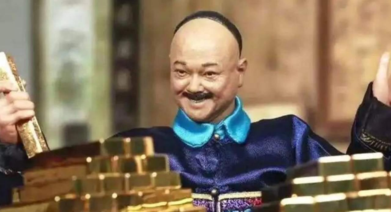 公元1799年，奄奄一息的乾隆语重心长地对嘉庆说到：“你千万不要动和珅。“谁知，