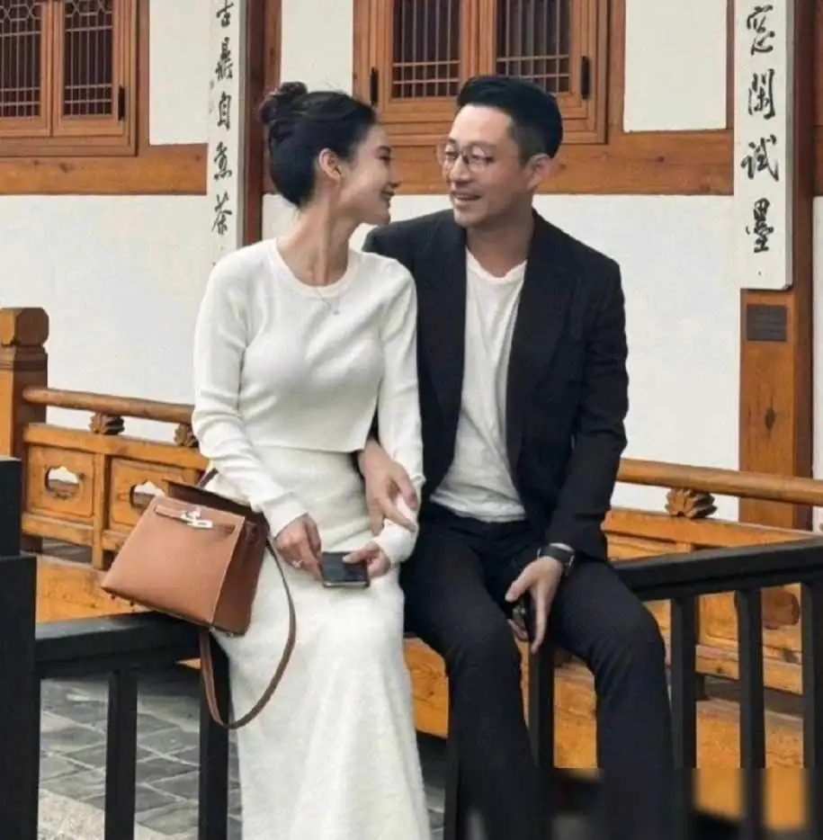 曝大S前夫还有一个女儿众所周知，大家公认的，汪小菲的第一任妻子是大S，也就是徐熙