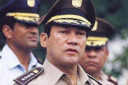 1989年1月3日，美国将巴拿马总统诺列加抓到美国受审，判了人家40年。2025