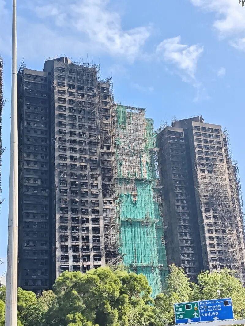 【香港公布火灾细节：涉案人士处心积虑】据新华社消息，香港特区行政长官李家超2日要
