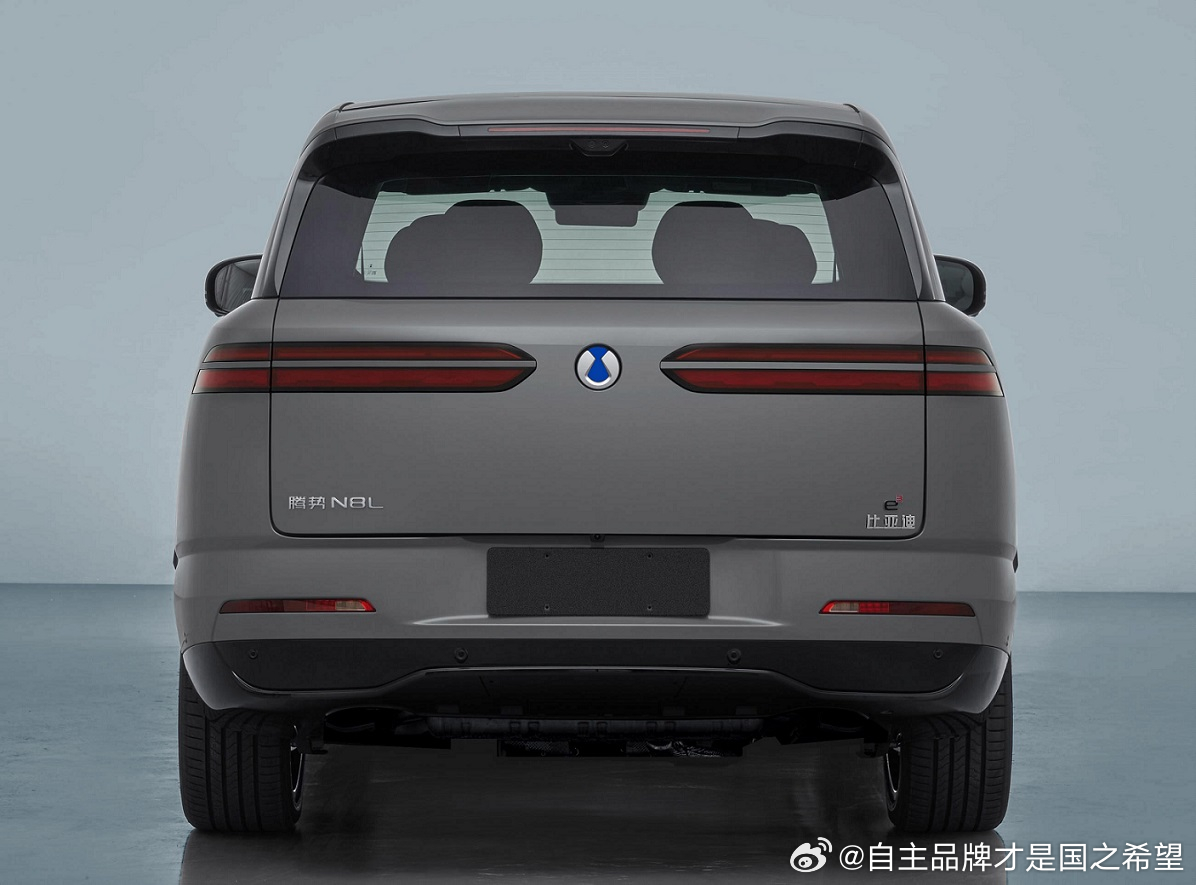 430公里纯电续航腾势n8l混动工信部申报带了75度电池感觉今年比亚迪解开封印了