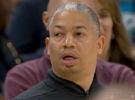 快船队史共2次打入附加赛，战绩 0胜2负。2021-22赛季，当时排名西部第8，