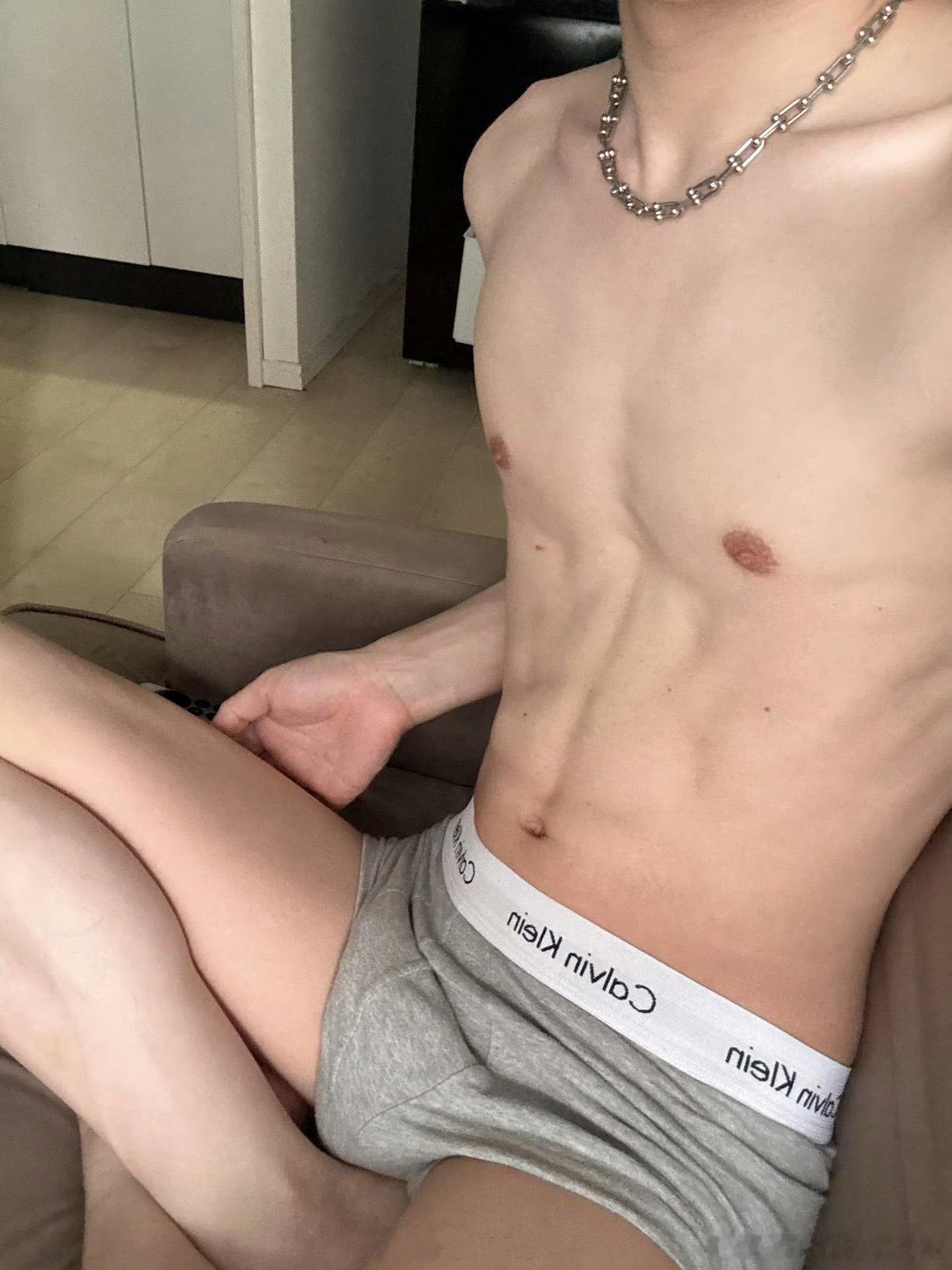 天气好热啊🥵 