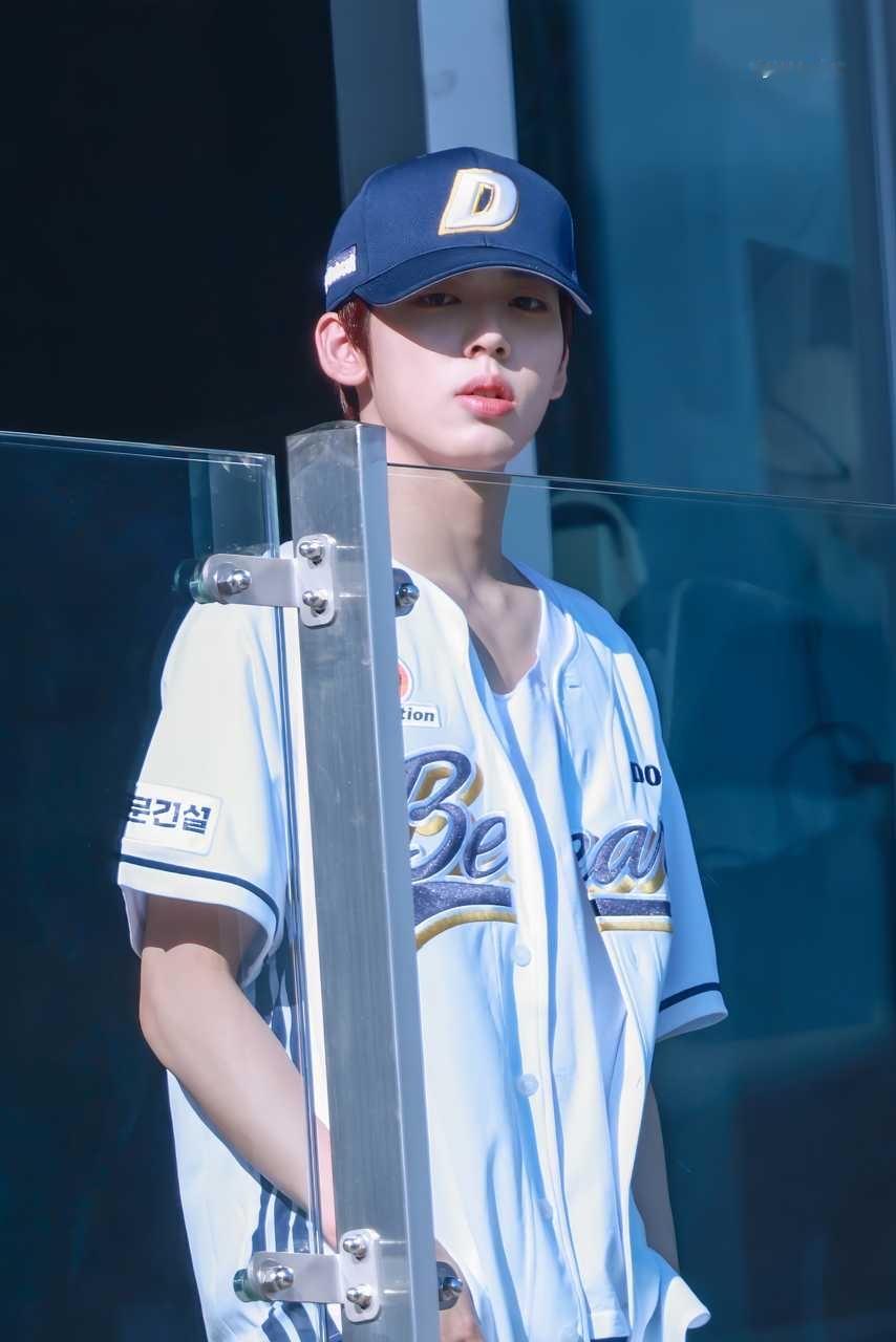 韩维辰传闻中的天才开球手⚾️ 