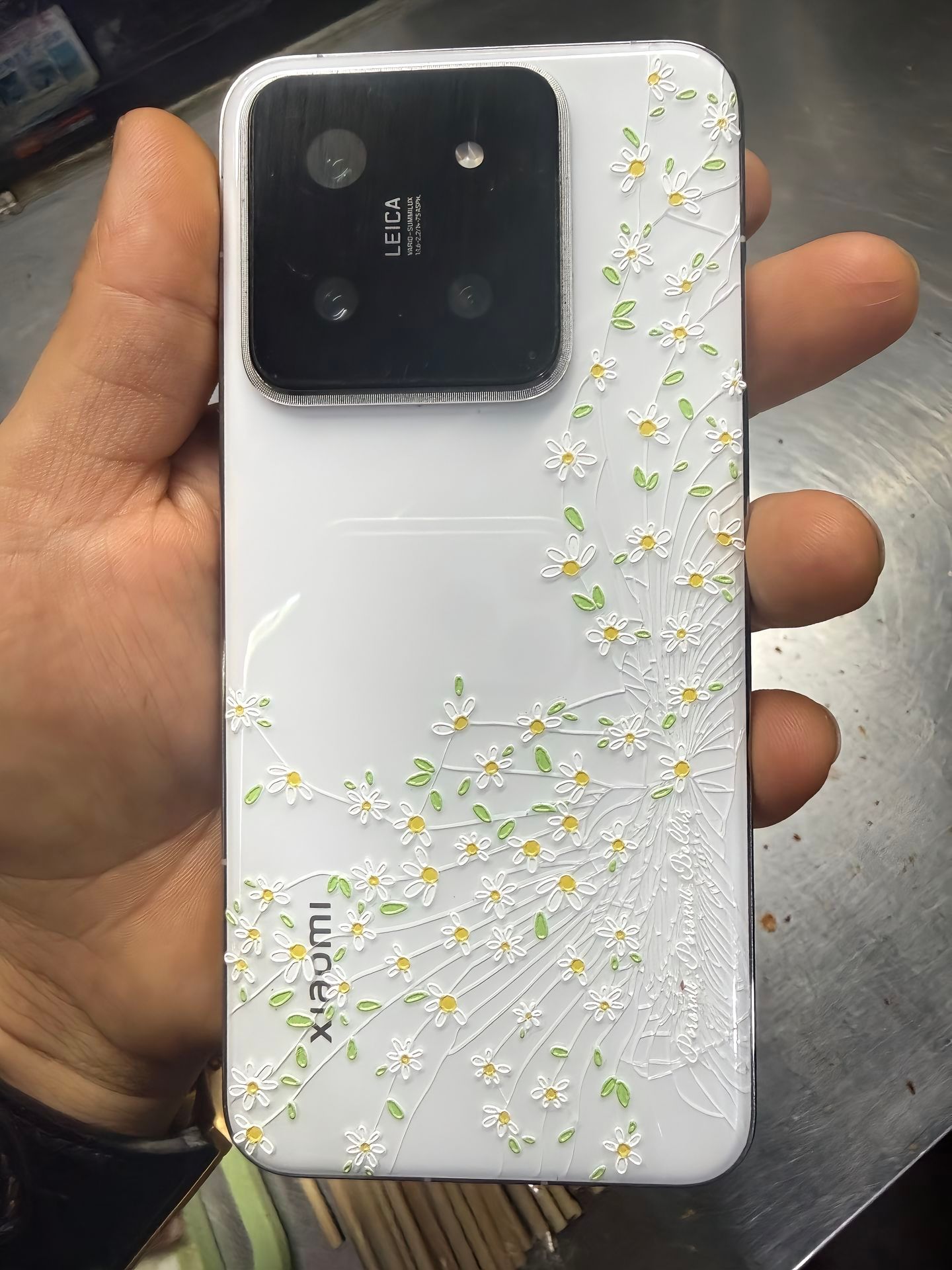 雷总是不是可以考虑出个同款小米