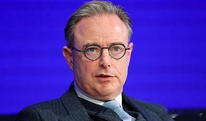 终于认识到了！据俄新社报道，比利时首相德韦弗在达沃斯经济论坛上表示，如果欧洲无条