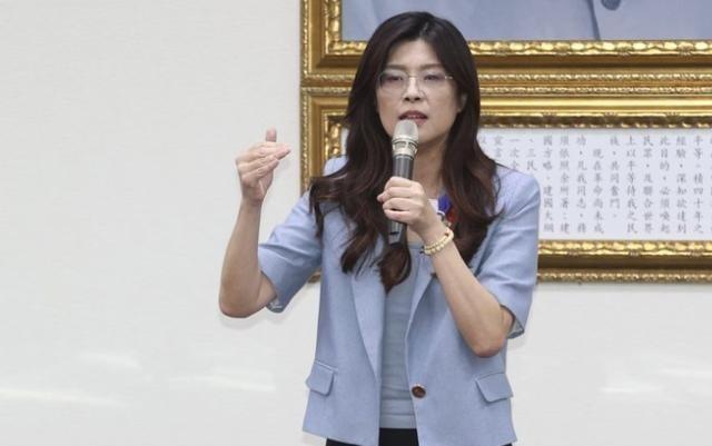 别以为郑丽文赢了！很多人以为选举结束了。错了！真相是，赵少康这封长文就是‘宣战书