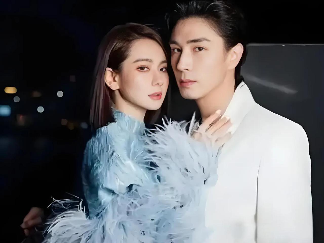 主持人问李承铉:“你们家的房子写谁的名字？”李承铉说:“我买的房子写戚薇的名字。