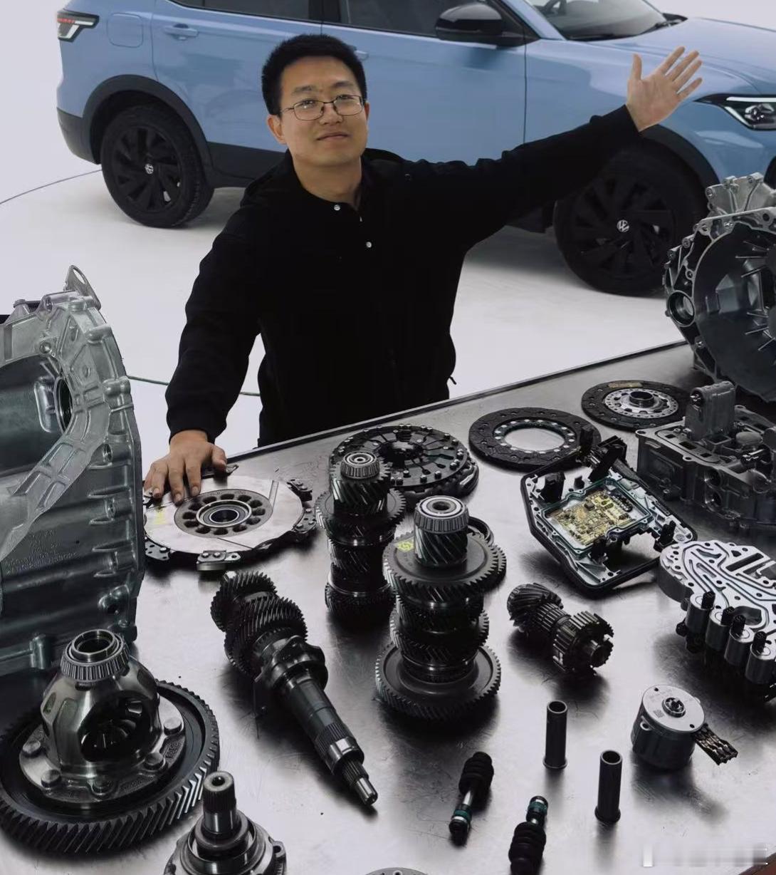 老王的判断是：发动机很可能会在 2026 年前后，重新找到自己的二次，甚至三次增