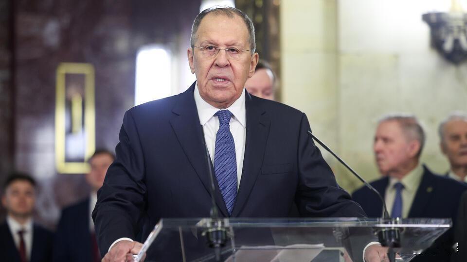 【拉夫罗夫：中国是俄罗斯伟大的东方邻邦 俄印相关协议不存在任何风险 朝鲜半岛无核