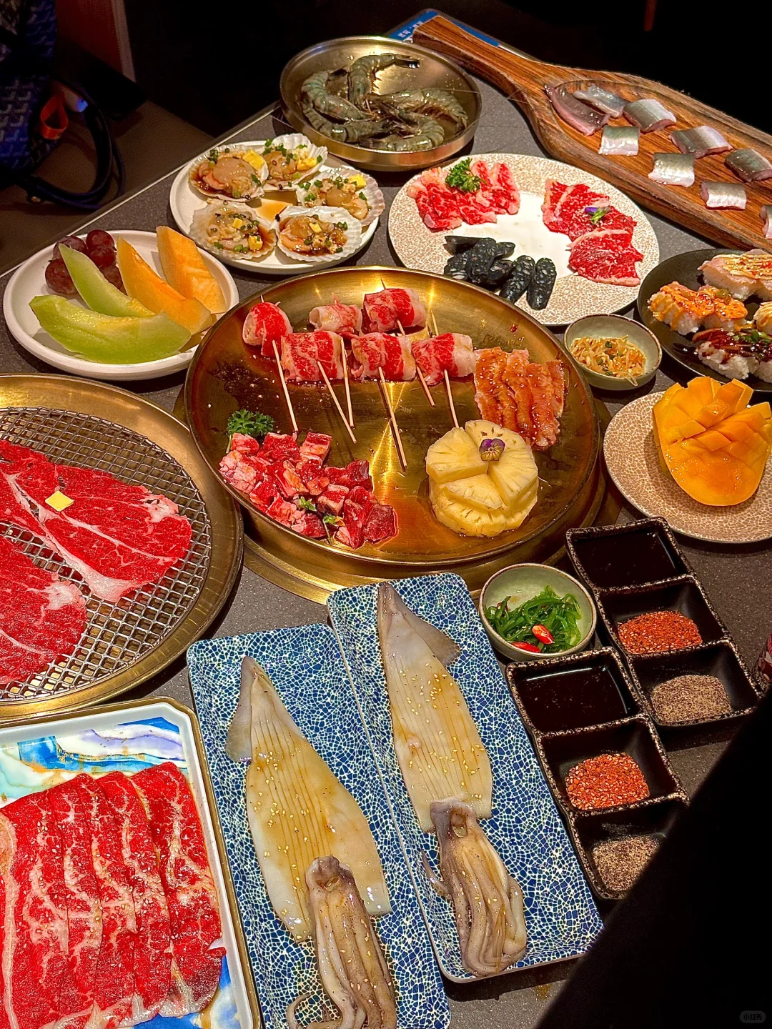 吃货日记：和牛的诱惑｜活鳗和牛海鲜放题大餐