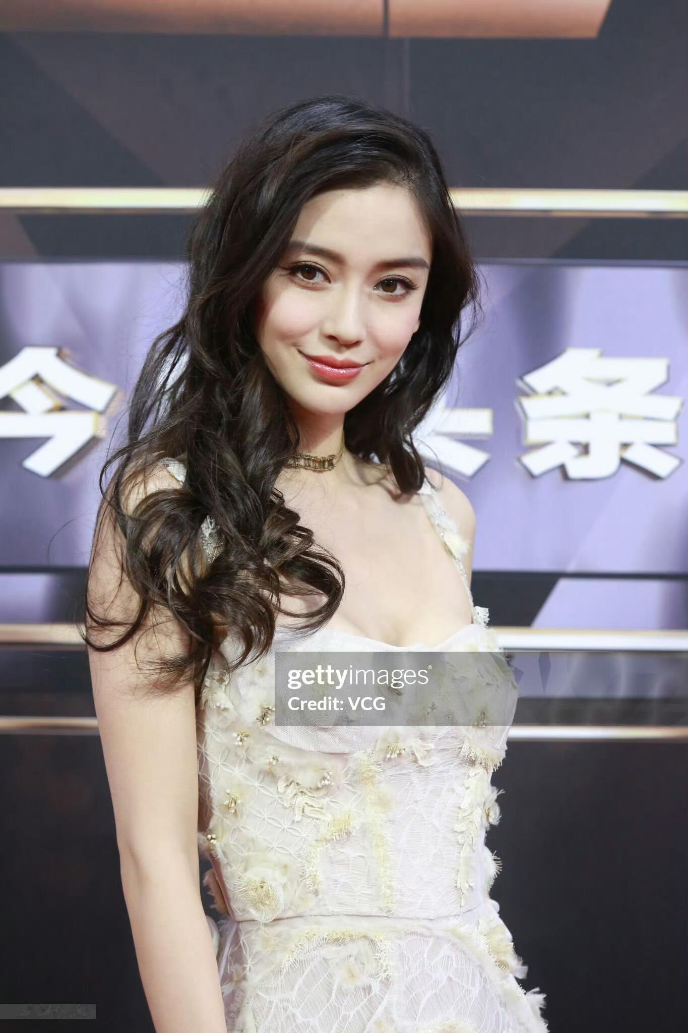 在她这里不存在黑图的 