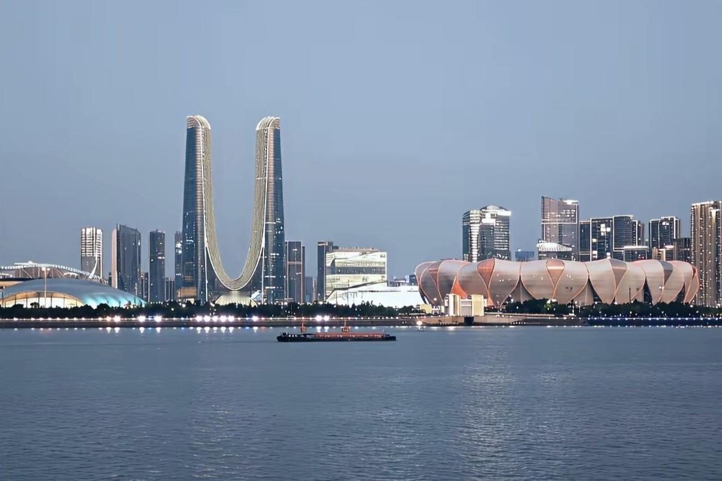 ✨展望我们中国的 "十六五规划"✨

✦ 2026年是我们中国十五五规划开局之年
