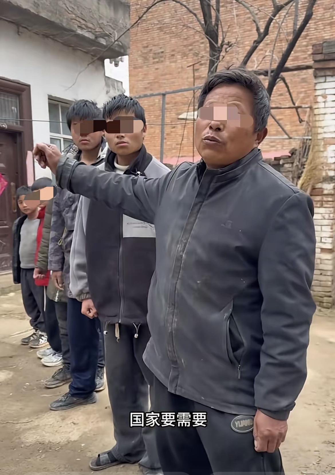 其实：5个儿子为国效力的视频家有8个孩子，5男3女，小孩的母亲已经去世！

近日