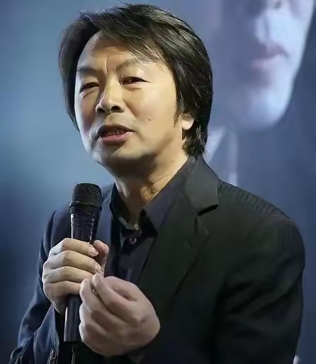 刘震云：“越是学历低的人，越适合做老板；越是学历高的，越适合打工；因为学的越多，